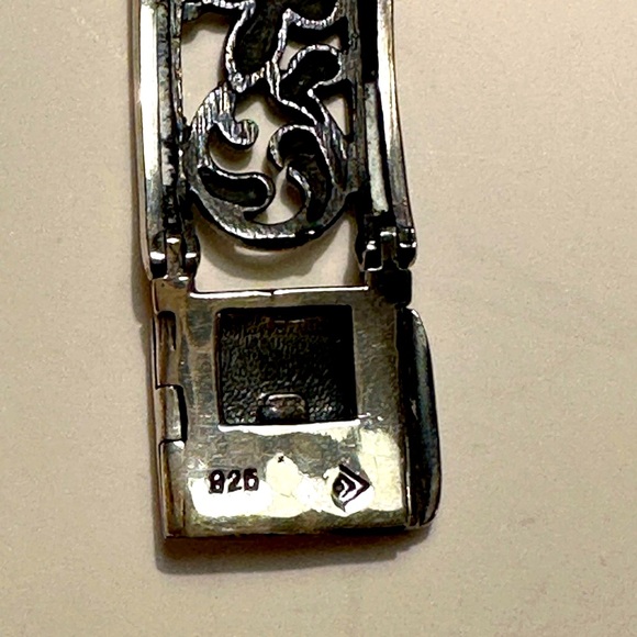 SIlPADA B1462 Sterling Silver Floral Vine Filigree Link Panel Sterling Bracelet - Picture 3 of 10